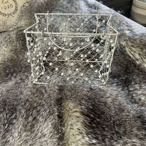 Chic Silver Wire Mesh Mini Bag holder